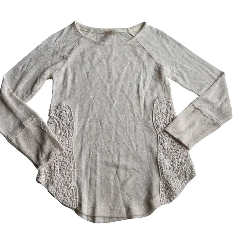Arizona crochet detail top
